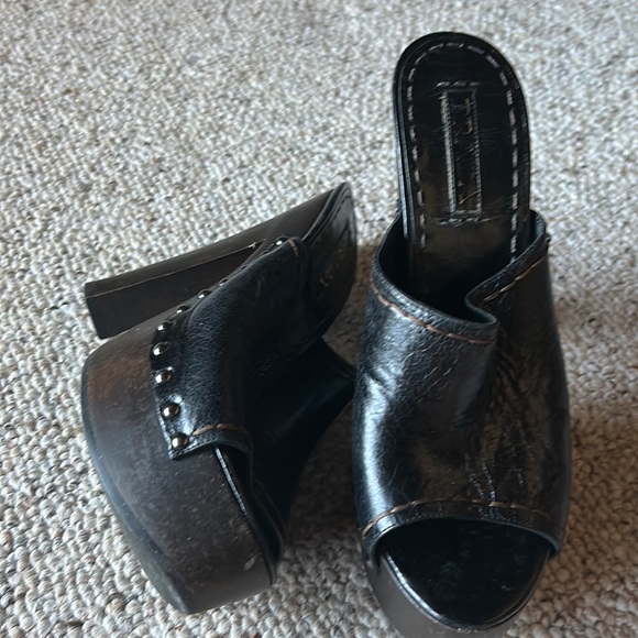 Prada platform heel - Picture 2 of 6